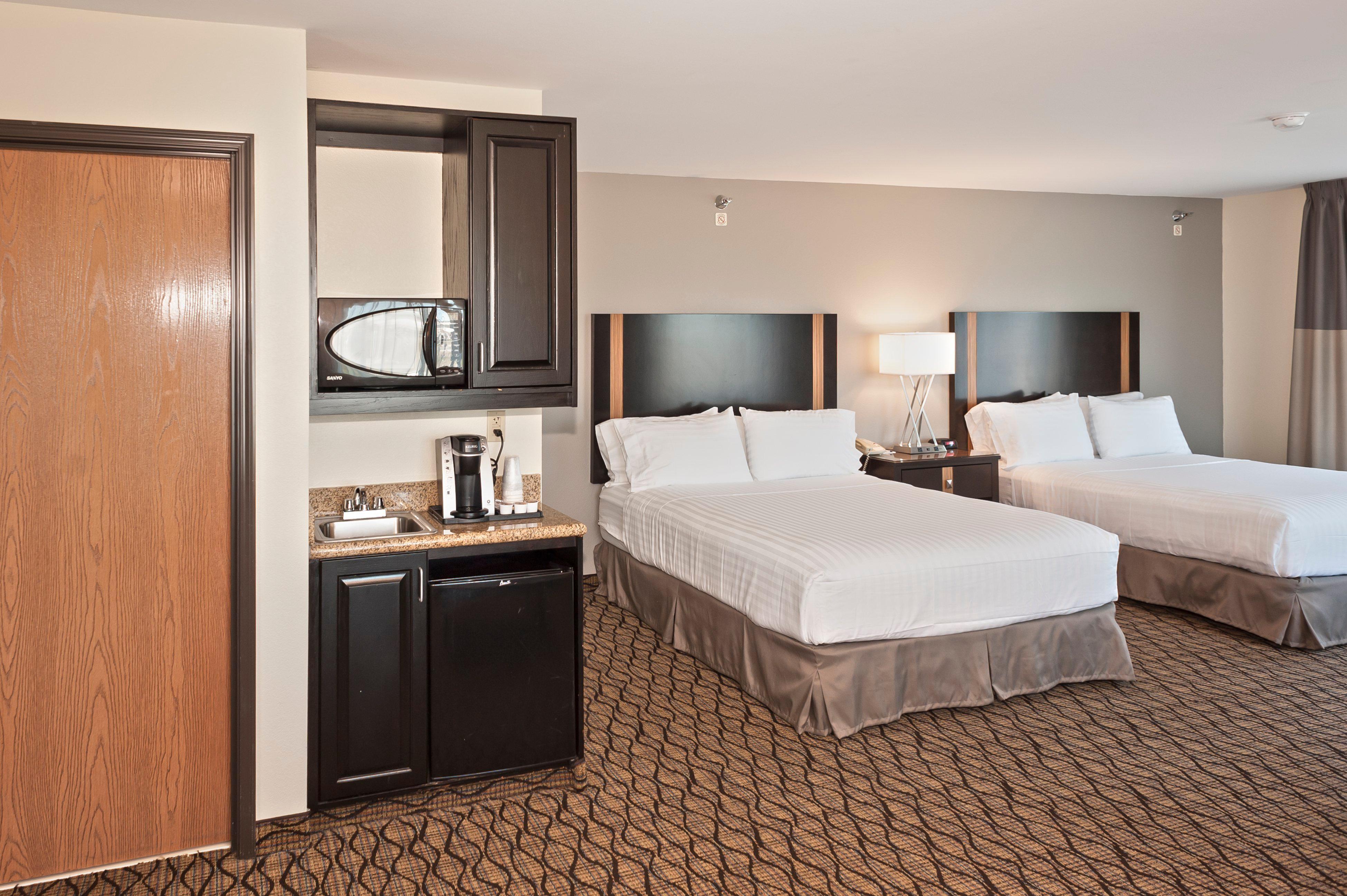 Holiday Inn Express Hotel & Suites Chanhassen By Ihg Екстериор снимка